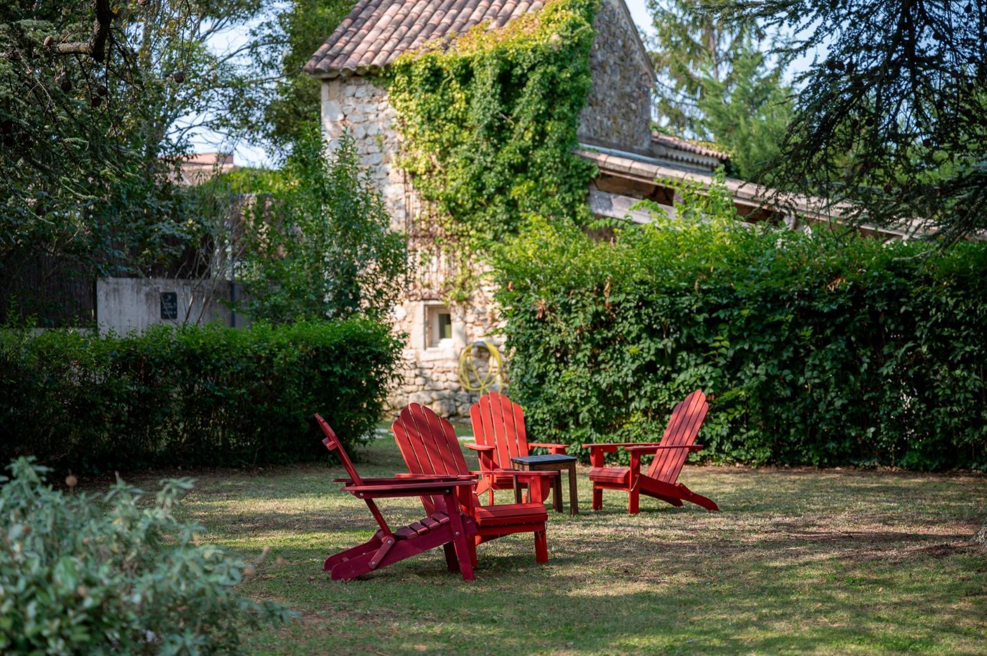 Villa Augusta Saint-Paul-Trois-Châteaux Exterior foto